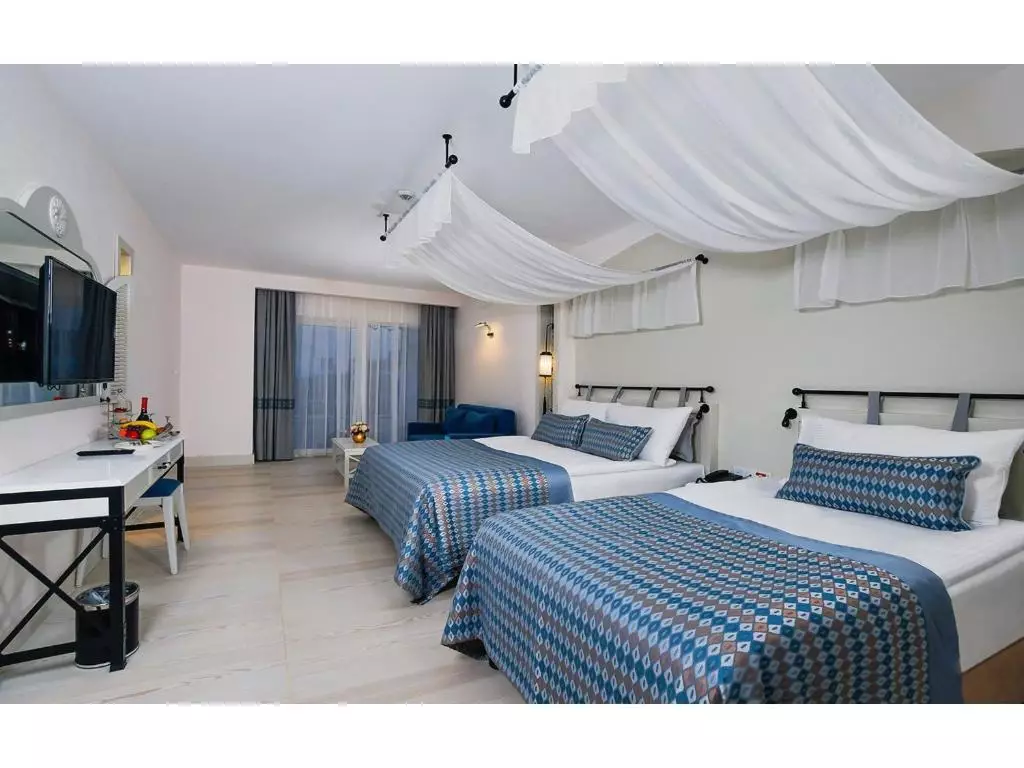 Limak Cyprus Deluxe Hotel